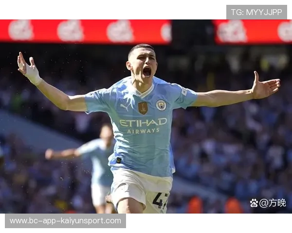 曼城肋部直塞穿透，多库助攻福登推射破门