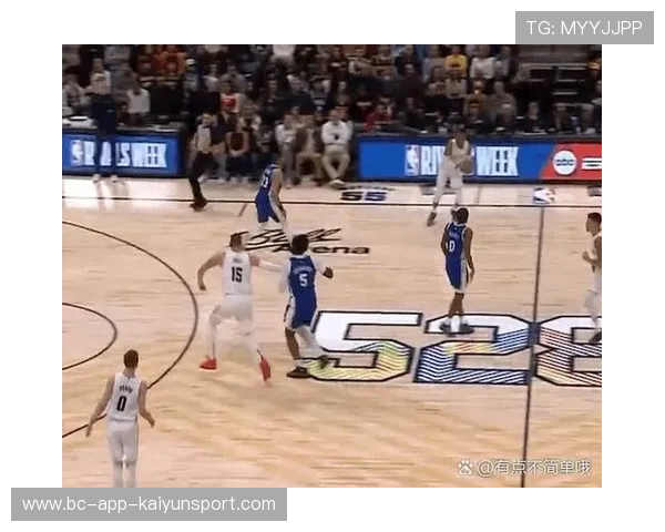 约基奇篮下快速放入得分，掘金继续扩大优势