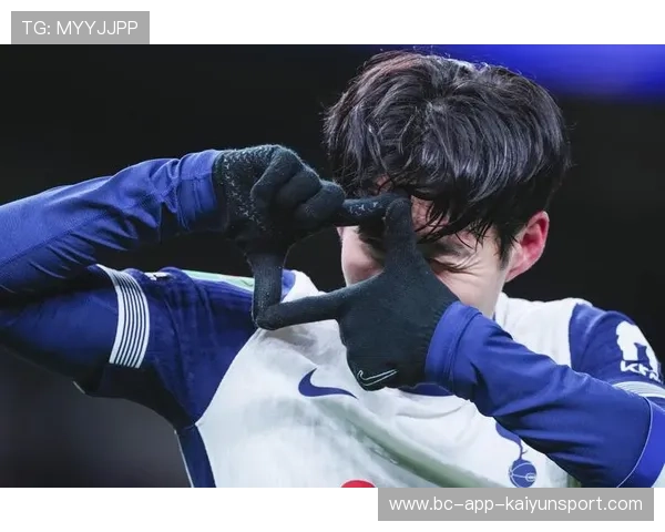 孙兴慜高速穿档过人后送出妙传,热刺攻势彻底引爆